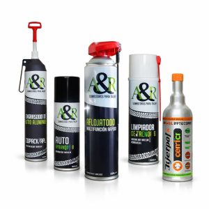 Productos químicos para limpieza, lubricación y mantenimiento mecánico en talleres profesionales